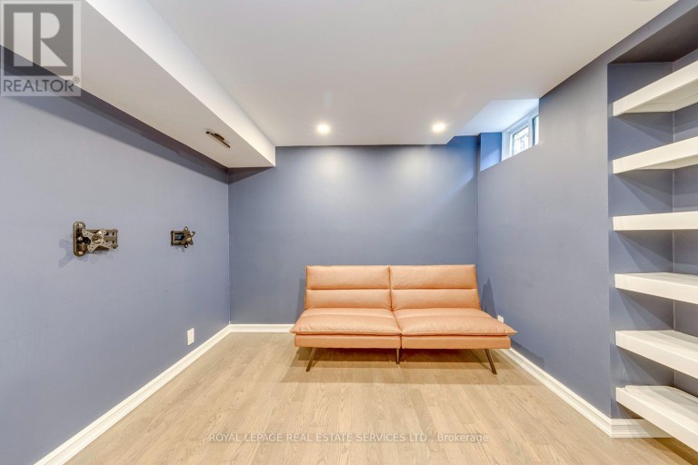 2100 GALENA CRESCENT, Oakville (WC Wedgewood Creek), Ontario, L6H4A2