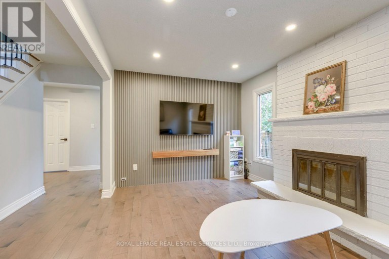 2100 GALENA CRESCENT, Oakville (WC Wedgewood Creek), Ontario, L6H4A2