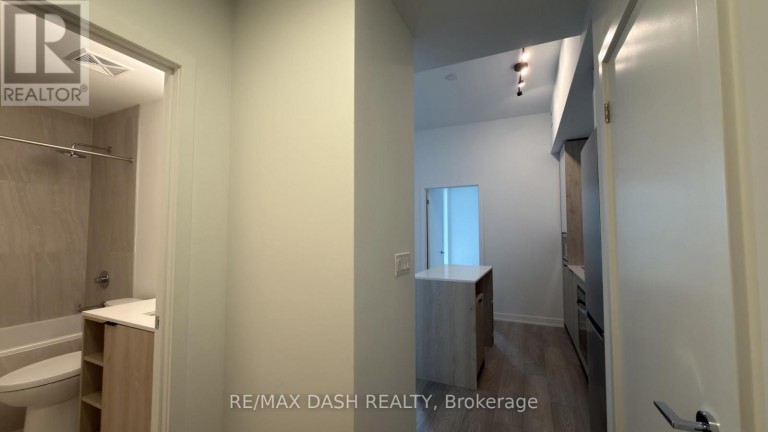 621 - 1007 THE QUEENSWAY AVENUE, Toronto (Islington-City Centre West), Ontario, M8Z0H4