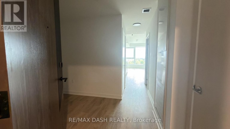 411 - 1037 THE QUEENSWAY AVENUE, Toronto (Islington-City Centre West), Ontario, M8Z0H5