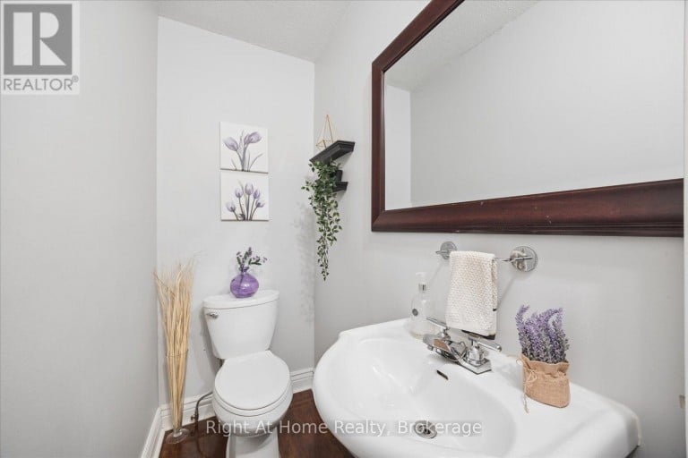 1145 VALLEY COURT, Oshawa (Lakeview), Ontario, L1J3M4