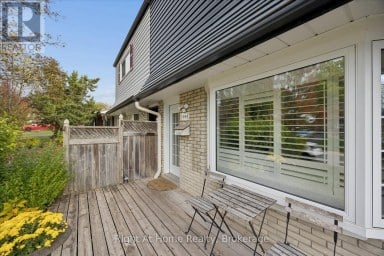 1145 VALLEY COURT Oshawa (Lakeview) Ontario photo 3