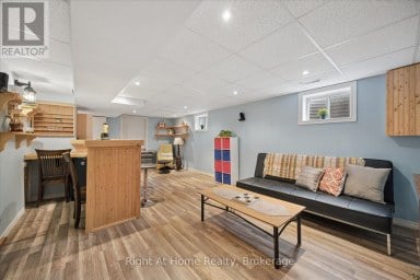 1145 VALLEY COURT Oshawa (Lakeview) Ontario photo 36