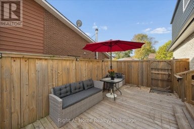 1145 VALLEY COURT Oshawa (Lakeview) Ontario photo 42