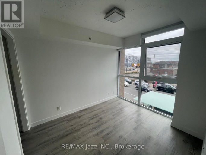 214 - 100 BOND STREET E, Oshawa (O'Neill), Ontario, L1G0E6