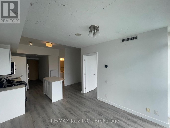 214 - 100 BOND STREET E, Oshawa (O'Neill), Ontario, L1G0E6