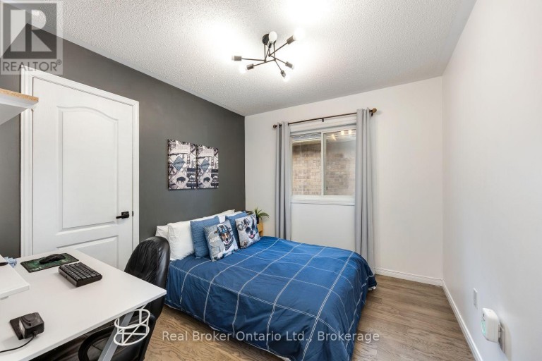 3 DURLING ROCK STREET, Ajax (Northeast Ajax), Ontario, L1Z1S4
