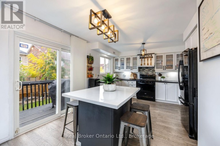 3 DURLING ROCK STREET, Ajax (Northeast Ajax), Ontario, L1Z1S4