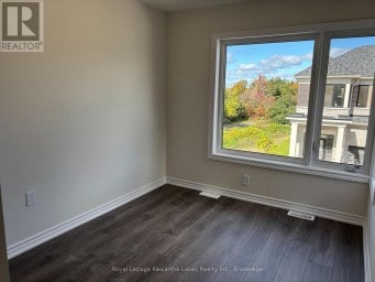 26 INGLE WAY Kawartha Lakes (Lindsay) Ontario photo 13