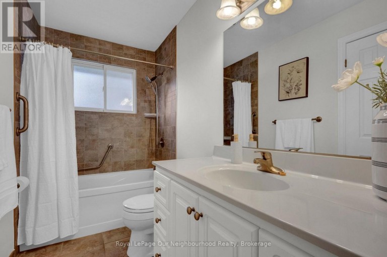 32 ALNET DRIVE, Belleville (Belleville Ward), Ontario, K8P4V9