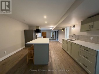 LOWER - 831 CHEMONGVIEW DRIVE Selwyn Ontario photo 13