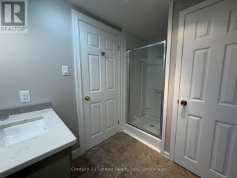 LOWER - 831 CHEMONGVIEW DRIVE Selwyn Ontario photo 16
