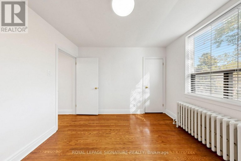 2 - 461 EGLINTON AVENUE E, Toronto (Mount Pleasant East), Ontario, M4P1M8