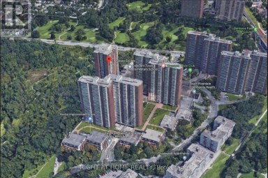 2819 - 1 MASSEY SQUARE Toronto (Crescent Town) Ontario photo 13