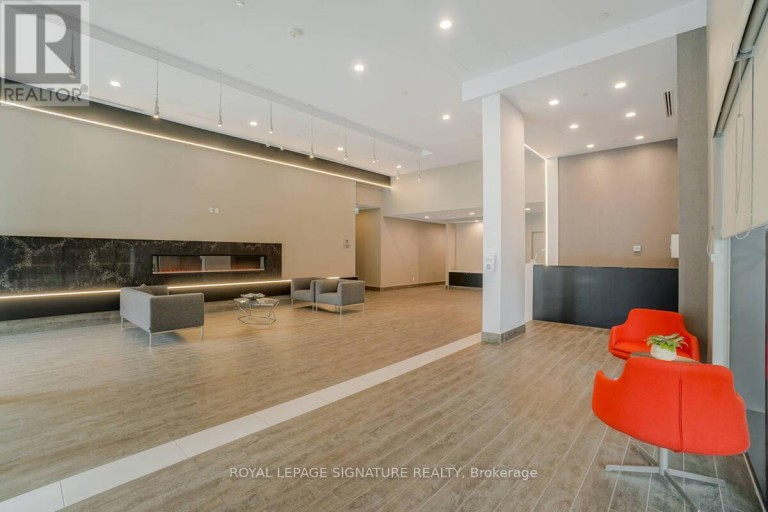 321 - 8 TRENT AVENUE, Toronto (East End-Danforth), Ontario, M4C0A6