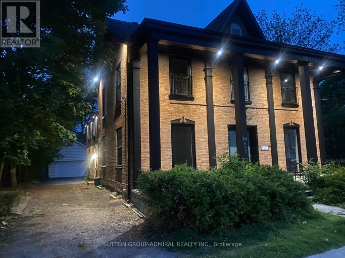 1 - 457 D'ARCY STREET, Newmarket (Central Newmarket), Ontario, L3Y1M9