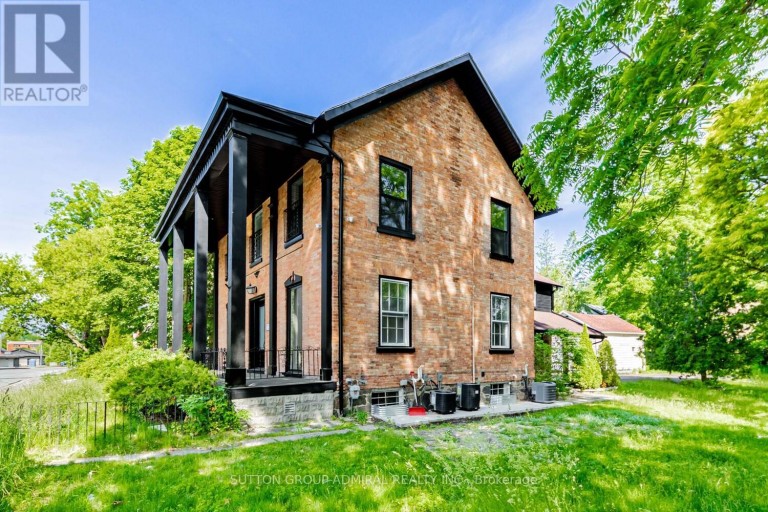 1 - 457 D'ARCY STREET, Newmarket (Central Newmarket), Ontario, L3Y1M9