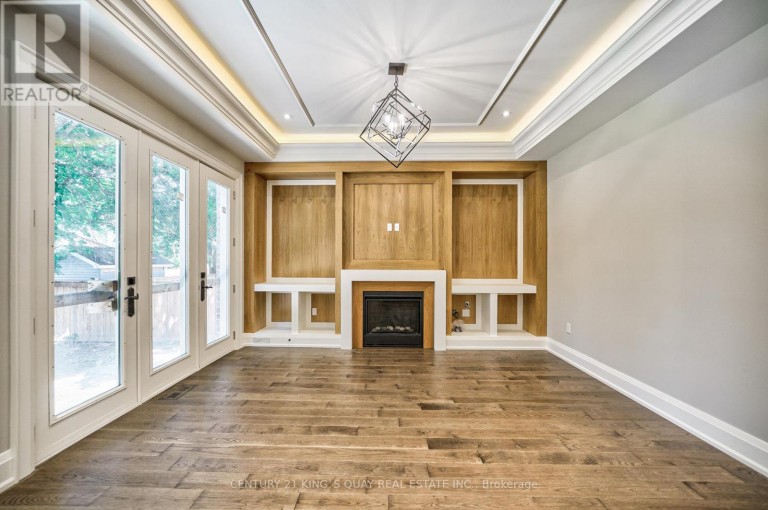 82 CARTIER CRESCENT, Richmond Hill (Crosby), Ontario, L4C2N5