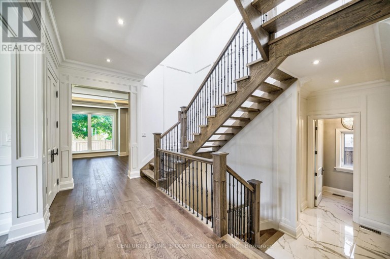 82 CARTIER CRESCENT, Richmond Hill (Crosby), Ontario, L4C2N5