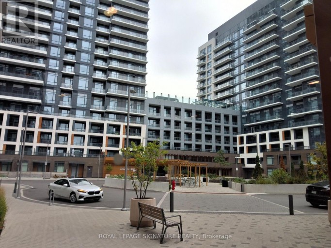 C701 - 8 BEVERLEY GLEN BOULEVARD, Vaughan (Beverley Glen), Ontario, L4J0L5