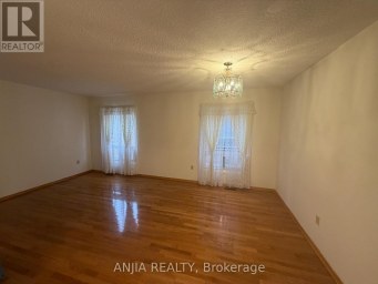 21 TANGMERE CRESCENT Markham (Milliken Mills East) Ontario photo 4