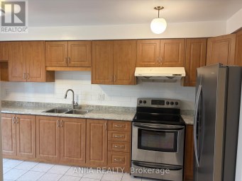 21 TANGMERE CRESCENT Markham (Milliken Mills East) Ontario photo 8