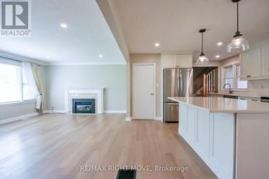 10 LETITIA STREET Barrie (Sunnidale) Ontario photo 13