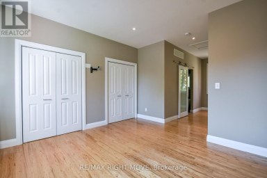 10 LETITIA STREET Barrie (Sunnidale) Ontario photo 23