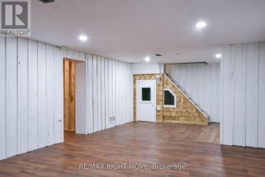 10 LETITIA STREET Barrie (Sunnidale) Ontario photo 32