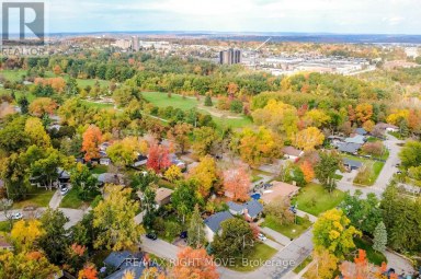 10 LETITIA STREET Barrie (Sunnidale) Ontario photo 45