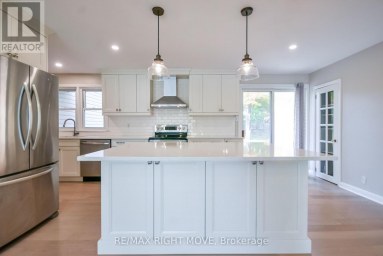 10 LETITIA STREET Barrie (Sunnidale) Ontario photo 8