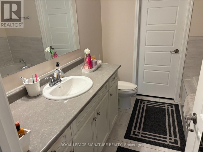 3070 GEORGE SAVAGE AVENUE, Oakville (GO Glenorchy), Ontario, L6M4M2