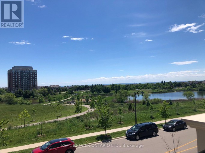 37 - 51 HAYS BOULEVARD, Oakville (RO River Oaks), Ontario, L6H0J1