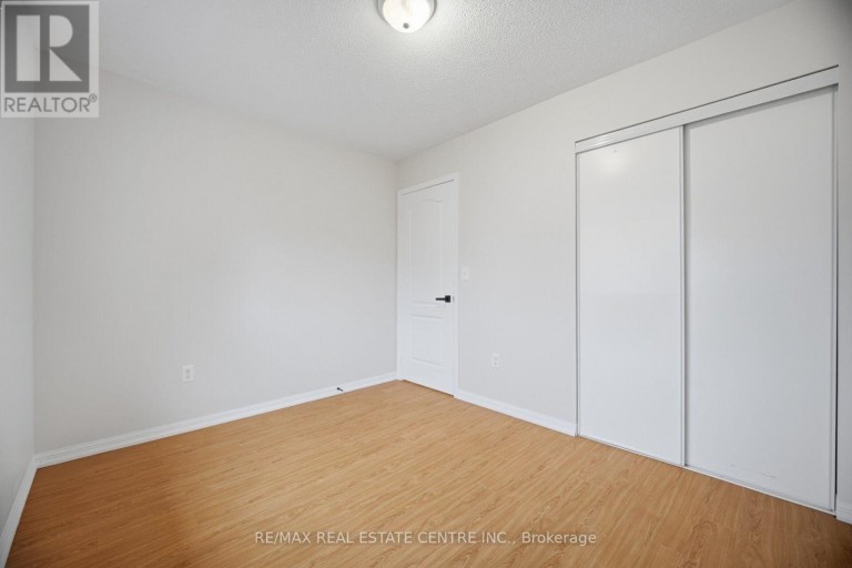 668 CALDWELL CRESCENT, Milton (BE Beaty), Ontario, L9T0H6
