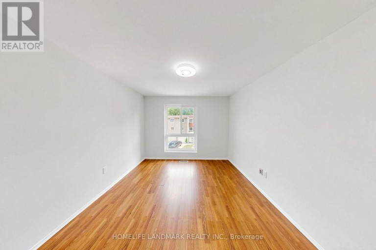 8 RUSTY CREST WAY, Toronto (Don Valley Village), Ontario, M2J2Y4