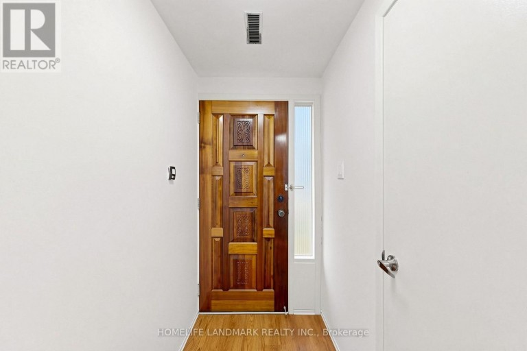 8 RUSTY CREST WAY, Toronto (Don Valley Village), Ontario, M2J2Y4