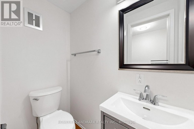 8 RUSTY CREST WAY, Toronto (Don Valley Village), Ontario, M2J2Y4