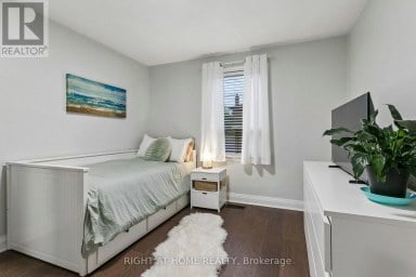 19 FLEMPTON CRESCENT Toronto (Ionview) Ontario photo 16