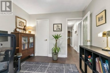 19 FLEMPTON CRESCENT Toronto (Ionview) Ontario photo 18