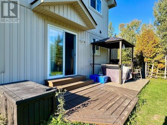 290 MYLES BAY SHORE ROAD Northern Bruce Peninsula Ontario photo 35