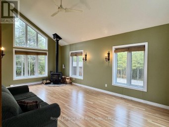 290 MYLES BAY SHORE ROAD Northern Bruce Peninsula Ontario photo 9