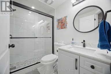 6623 BLACKHEATH LOWER RIDGE Mississauga (Meadowvale Village) Ontario photo 8