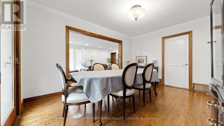 54 PLYMBRIDGE ROAD, Toronto (Bridle Path-Sunnybrook-York Mills), Ontario, M2P1A3