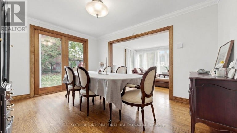 54 PLYMBRIDGE ROAD, Toronto (Bridle Path-Sunnybrook-York Mills), Ontario, M2P1A3