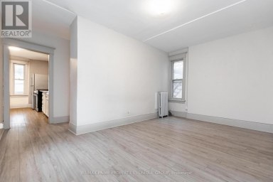 2 - 365 CLINTON STREET Toronto (Annex) Ontario photo 5