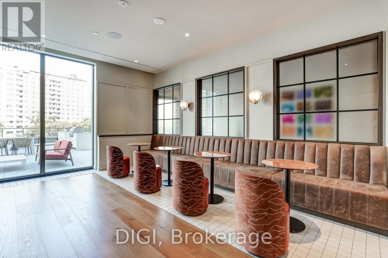 Q702 - 120 ONTARIO STREET, Toronto (Moss Park), Ontario, M5A1C4