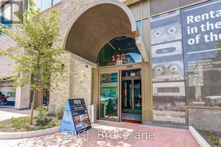 Q702 - 120 ONTARIO STREET, Toronto (Moss Park), Ontario, M5A1C4