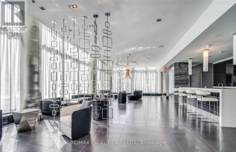 4201 - 28 TED ROGERS WAY, Toronto (Church-Yonge Corridor), Ontario, M4Y2W7