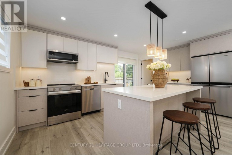 45 WILLIAM STREET, King (King City), Ontario, L7B1L1