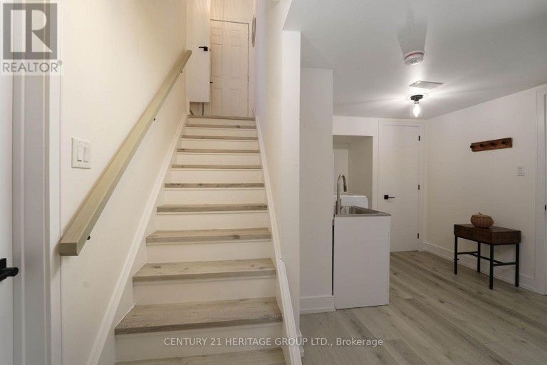 45 WILLIAM STREET, King (King City), Ontario, L7B1L1